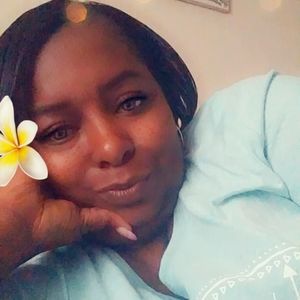 Meet your Posher, Latasha